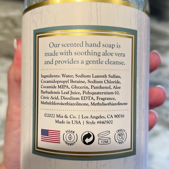 Mia & co White Pumpkin Eucalyptus Vegan Hand Soap - Picture 4 of 4